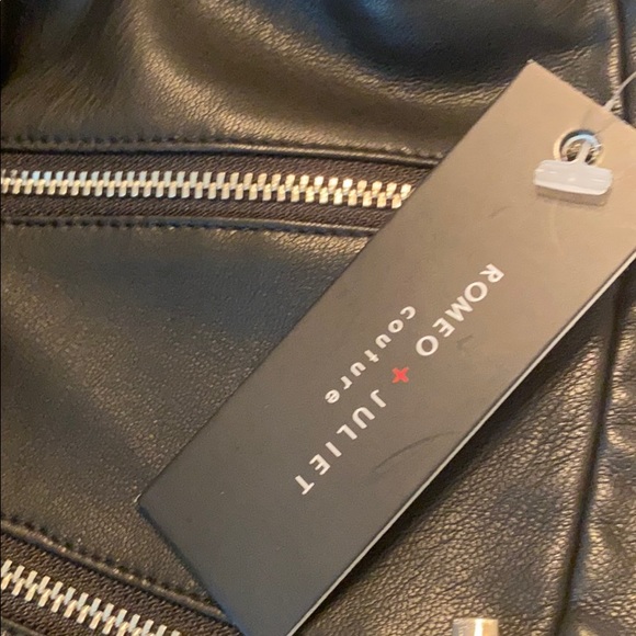 NWT. Romeo and Juliet Couture Trousers. Size M - Picture 4 of 4